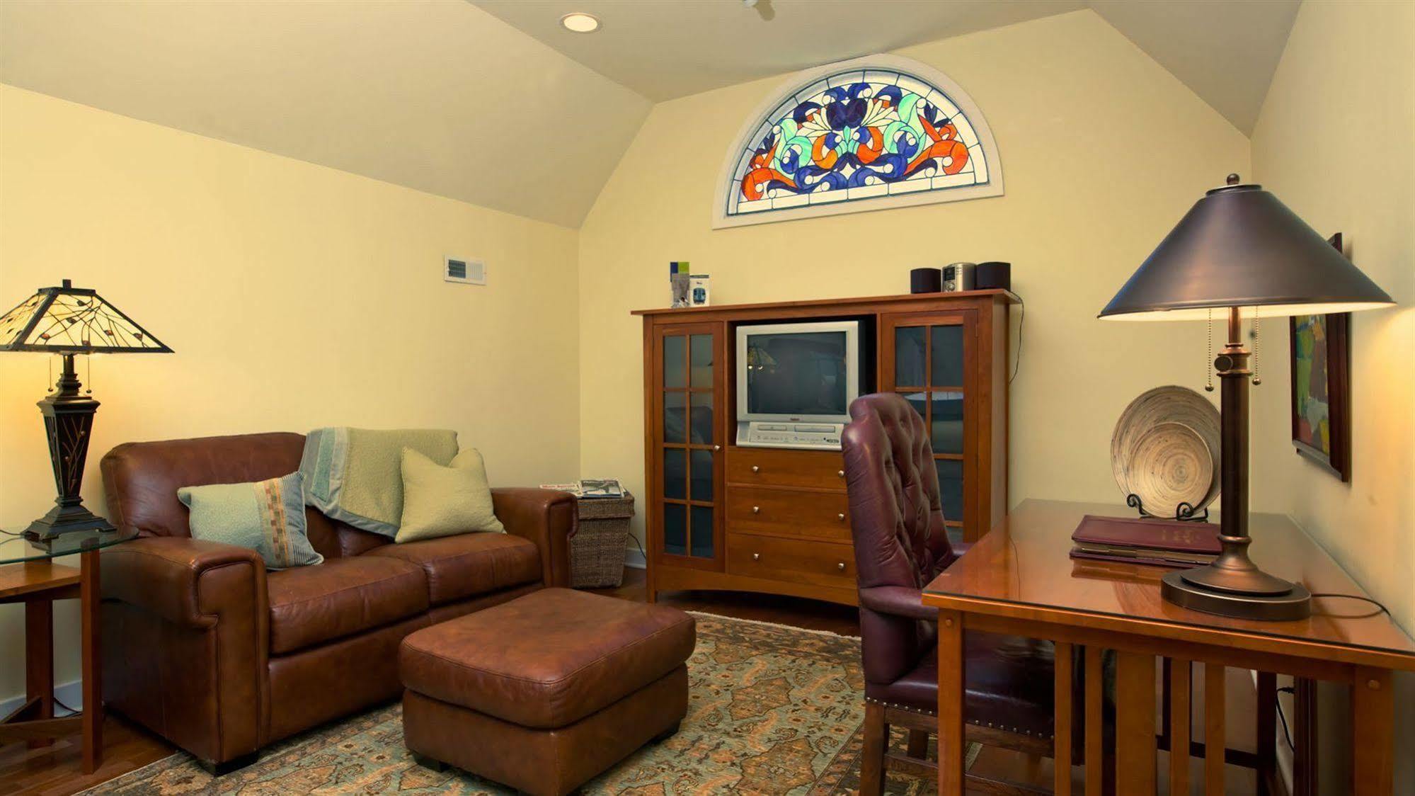 Harvey House Bed & Breakfast Oak Park Bagian luar foto