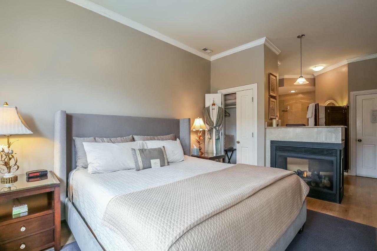 Harvey House Bed & Breakfast Oak Park Bagian luar foto